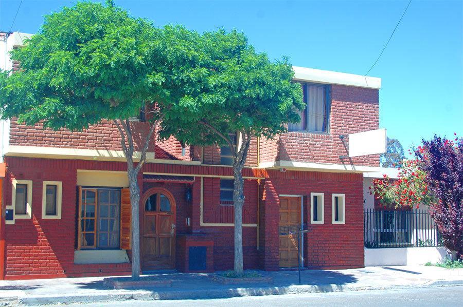 טרלאו Hostel El Agora מראה חיצוני תמונה